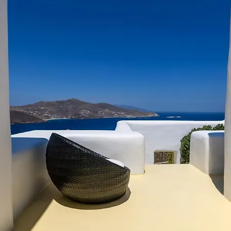 Isabella Family Close To The Villa Mykonos Town