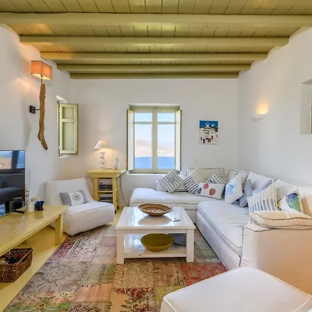 Isabella Family Close To The Ftelia (Mykonos)