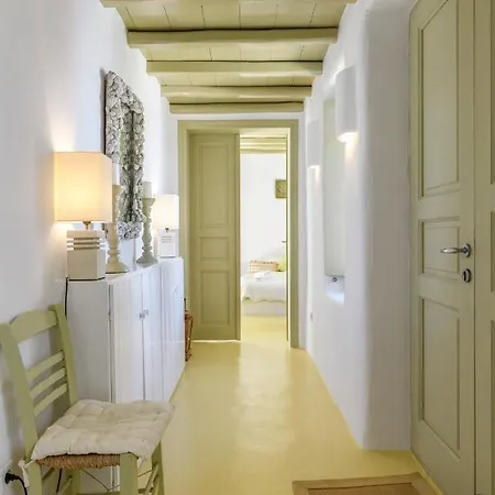 Villa Isabella Family Close To The Ftelia (Mykonos)