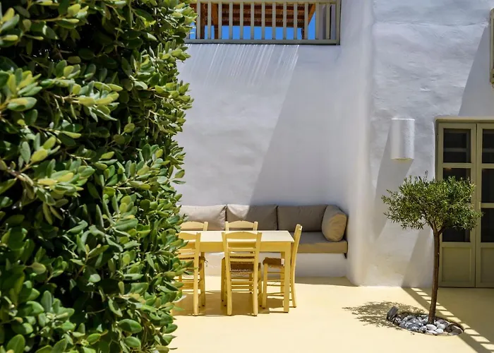 Isabella Family Close To The