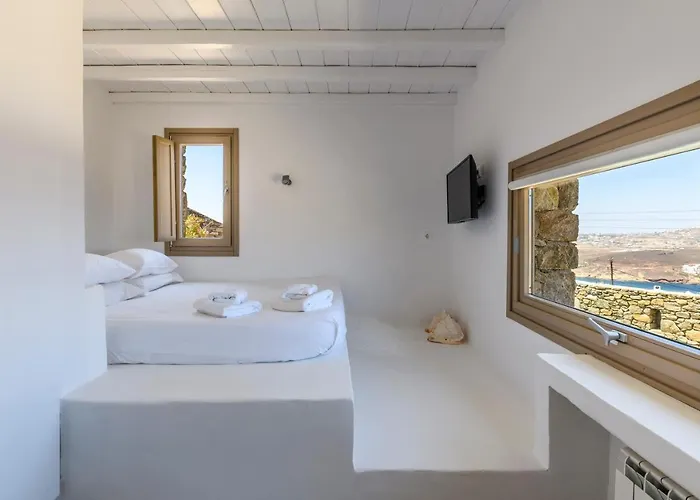 Isabella Family Close To The Βίλα